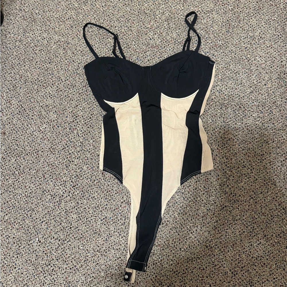 Windsor body suit